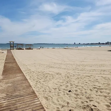 Itta Sunny ساني بيتش