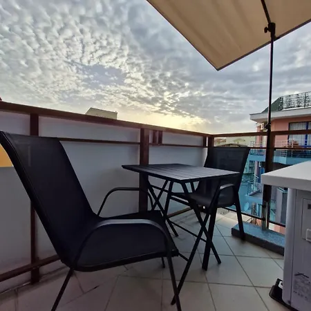 Itta Sunny Apartment